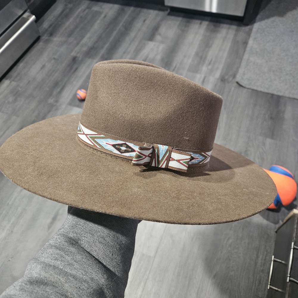 Twister Brown Hat with Patterned Band